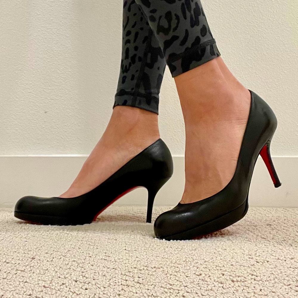 CHRISTIAN LOUBOUTIN Prorata 90 Pumps Size 37.5
